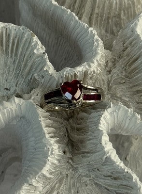 925 Sterling Silver Spinel Heart Ring Size 5
