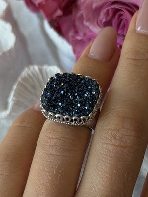 Beautiful 925 Sterling Silver Marcasite Ring Size 5