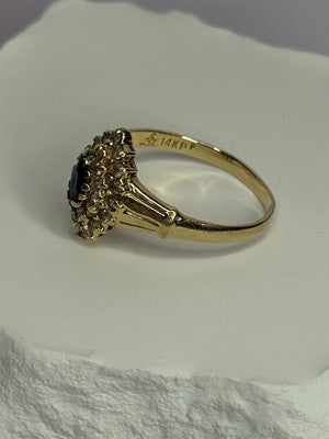 14K Yellow Gold Sapphire & Diamonds Ring Size 9