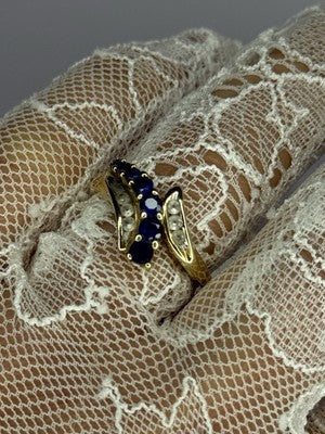 10K Yellow Gold Blue Topaz & White Topaz Ring Size 8