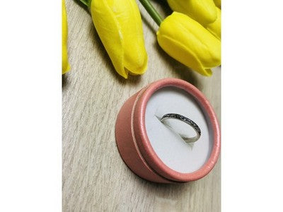 925 Sterling Silver Band Ring Size 9