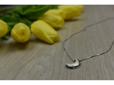 925 Sterling Silver "Moon" Chain with Pendant