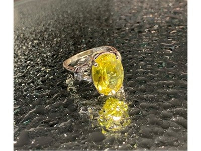 925 Sterling Silver CZ Ring Size 6.5