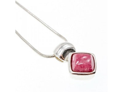 925 Sterling Silver Pink Agate Chain With Pendant Italy