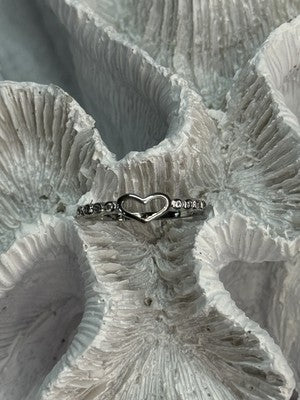 925 Sterling Silver CZ Heart Ring Size 8