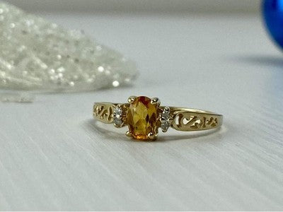 14K Yellow Gold Citrine & Diamonds Ring Size 8