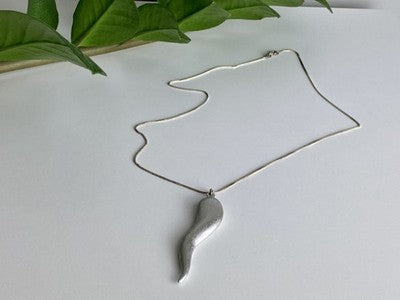 925 Sterling Silver "Weightlessness" Сhain with pendant