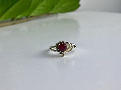 925 Sterling Silver Spinel "Heart" Ring Size 9