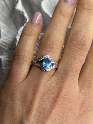 Shiny 925 Sterling Silver Topaz & Beryl Ring Size 7