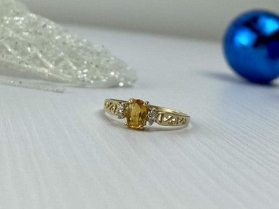 14K Yellow Gold Citrine & Diamonds Ring Size 8