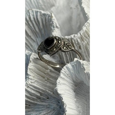 925 Sterling Silver Onyx & Marcasite Heart Ring Size 8