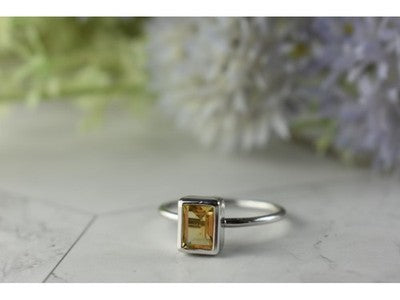 925 Sterling Silver Citrine Ring Size 7.5