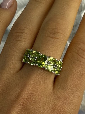 925 Sterling Silver Peridot Ring Size 8