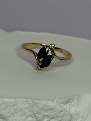 14K Yellow Gold Sapphire & Diamond Ring Size 7.5