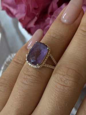 Beautiful 925 Sterling Silver Amethyst Ring Size 5