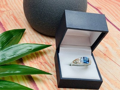 925 Sterling Silver Spinel & CZ Ring Size 9