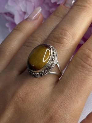 Vintage 925 Sterling Silver Tiger Eye Ring Size 9