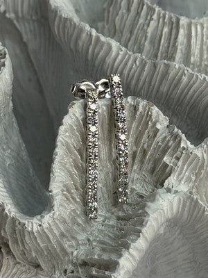 14K WHITE GOLD DIAMONDS EARRINGS LENGTH 1.13 INCH