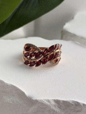 925 Sterling Silver Rose Gold Plated Garnet & Beryl Ring Size 7