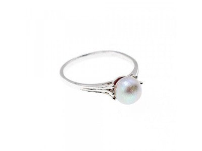 925 Sterling Silver Pearl Classic Ring Size 6.5