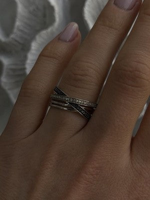 925 Sterling Silver White & Black Diamonds Ring Size 7