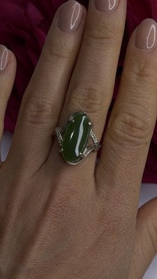 925 Sterling Silver Green Jade Ring Size 8