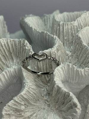925 Sterling Silver CZ Heart Ring Size 8
