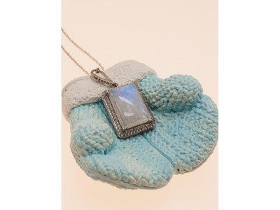 925 Sterling Silver Moonstone & CZ Chain With Pendant