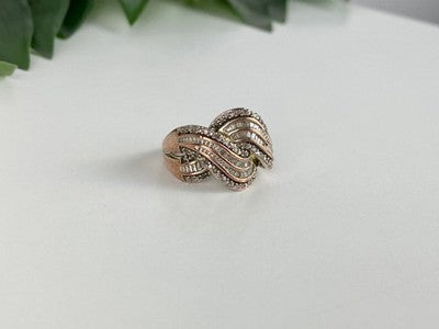 Beautiful Ring With CZ Size 7.5