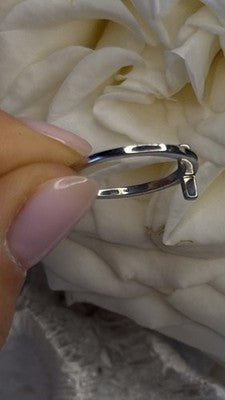 Modern Christian 925 Sterling Silver Cross Black Enamel Ring Size 7