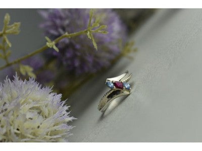 925 Sterling Silver Pink Spinel & Topaz Ring Size 7