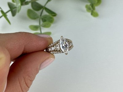 925 Sterling Silver Gold Plated CZ Ring Size 6.5