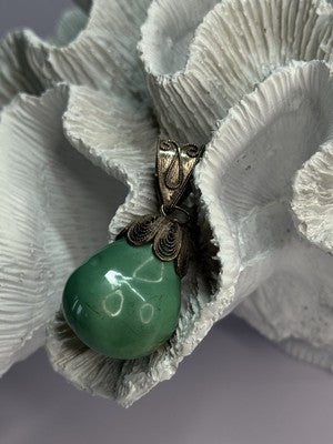 Vintage 925 Sterling Silver Malachite Pendant Length 2 Inch