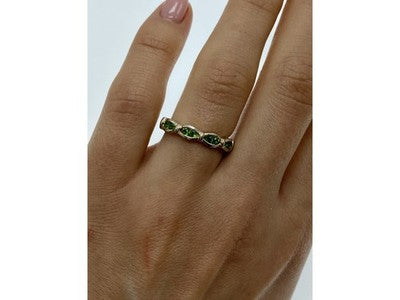 925 Sterling Silver Emeralds Ring Size 7