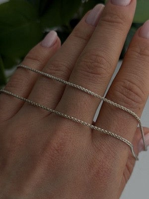 Italy 925 Sterling Silver Chain Length 22 in