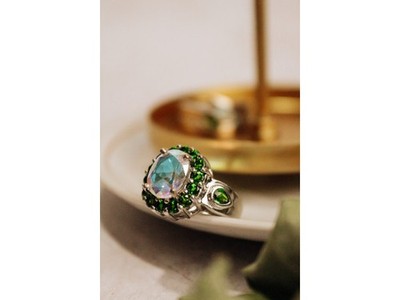 925 Sterling Silver Quartz & Peridot Ring Size 5.5