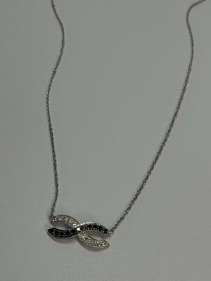 14K WHITE GOLD BLACK & WHITE DIAMONDS 0.31 CARAT NECKLACE LENGTH 16.5 INCH