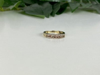 10K Yellow Gold White Sapphire & Diamonds Ring Size 8