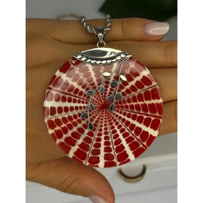 Vintage 925 Sterling Silver Red Shell Necklace Pendant Length 3 inch