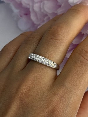 Classy 925 Sterling Silver CZ Ring Size 7.5
