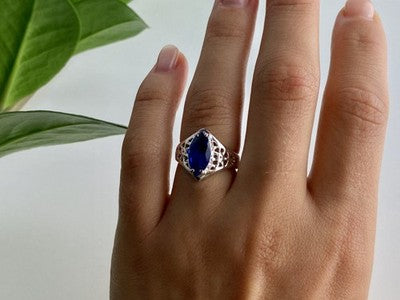 925 Sterling Silver Blue Tourmaline Ring Size 6.5