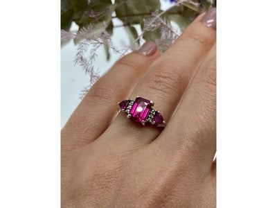 925 Sterling Silver Pink Topaz Ring Size 7