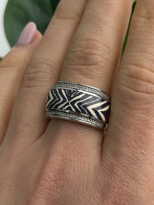 JWBR 925 Sterling Silver Enamel Zebra Stripe Diamonds Ring Size 8
