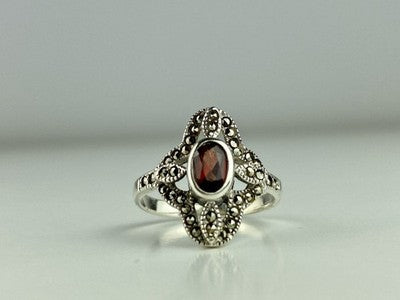 925 Sterling Silver Almandine & Marcasites Ring Size 7