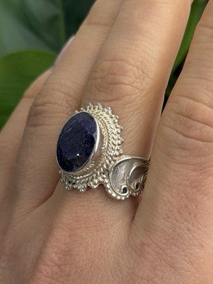 Vintage 925 Sterling Silver Sapphire Ring Size 9