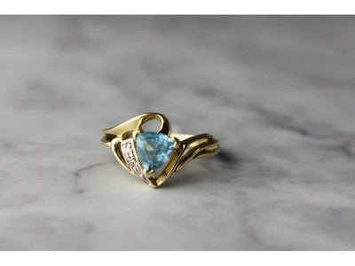 10K Yellow Gold Topaz & Diamonds Ring Size 6.75
