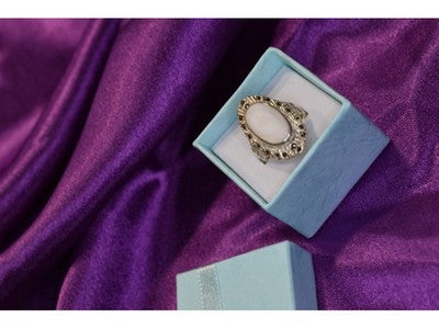 925 Sterling Silver Mother OF Pearl & Marcasites Ring Size 6.5