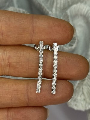 14K WHITE GOLD DIAMONDS EARRINGS LENGTH 1.13 INCH