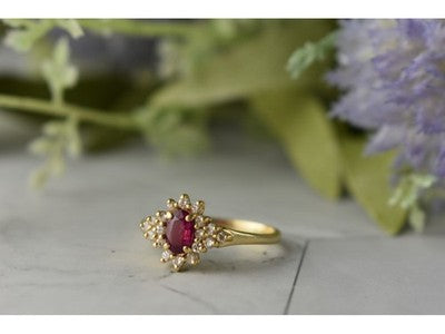 14K Yellow Gold Ruby & Diamonds Ring Size 8