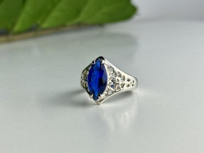 925 Sterling Silver Blue Tourmaline Ring Size 6.5